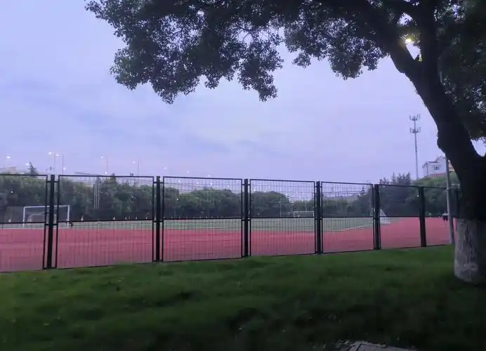嘉兴大学足球场 - 嘉兴场馆照片