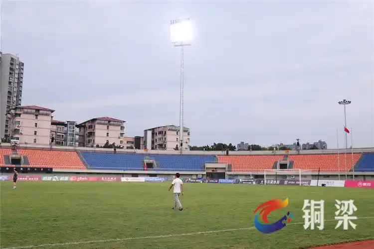 广西铜梁龙主场 - 重庆场馆照片