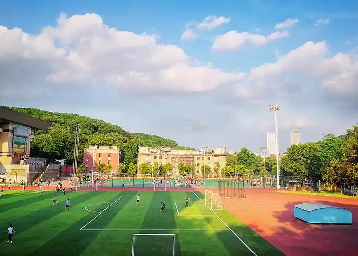 湖南大学足球场 - 长沙场馆照片