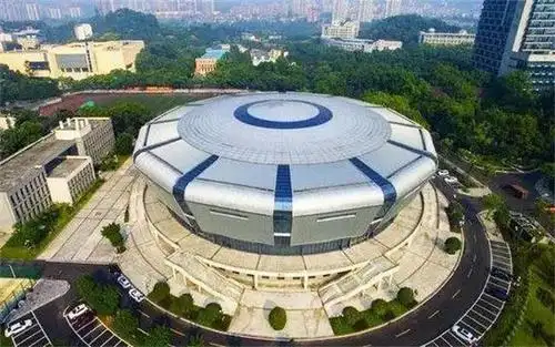 重庆大学城体育中心 - 重庆场馆照片