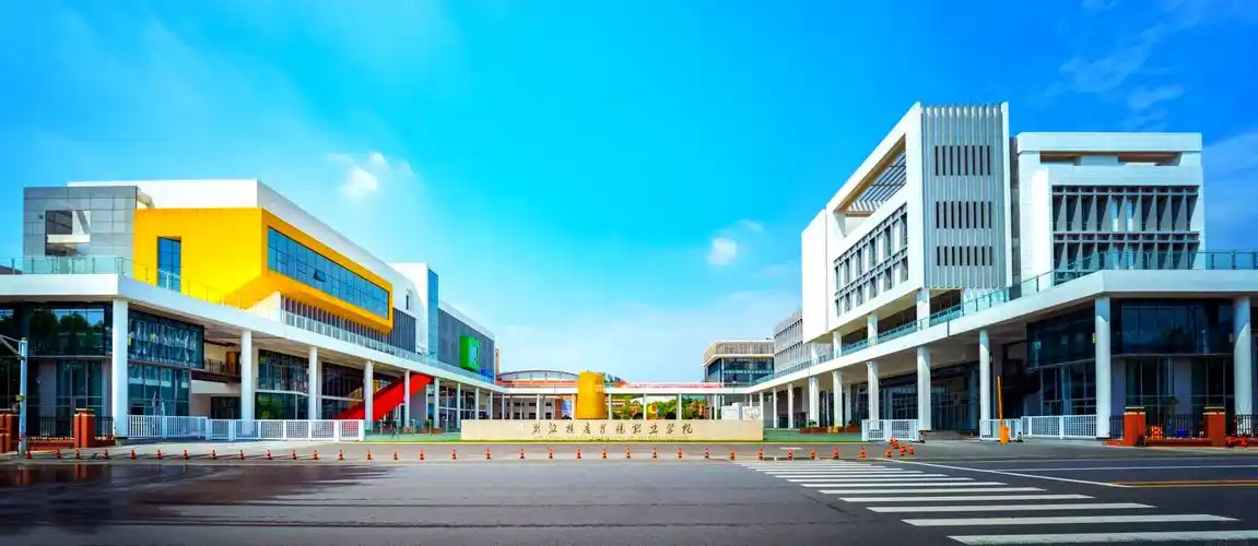 四川足球学校成都校区 - 成都场馆照片