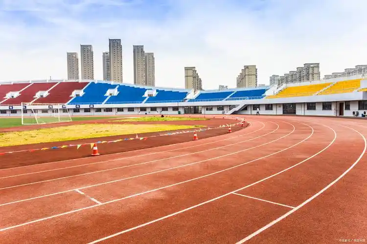 泰州大学足球场 - 泰州场馆照片