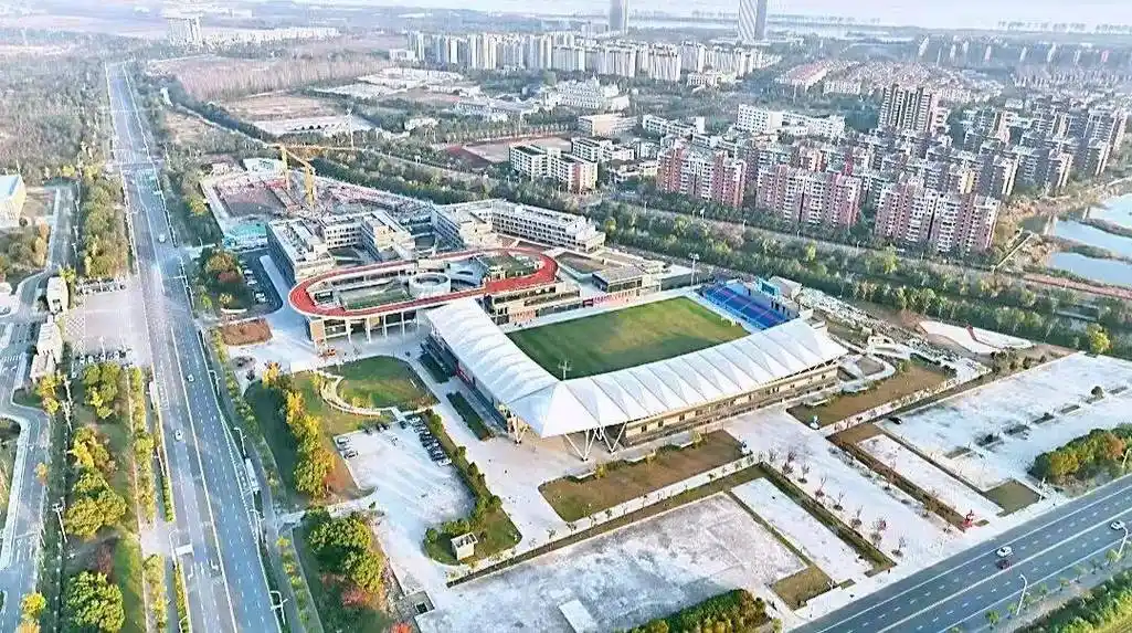 南通海门市足球场 - 南通场馆照片