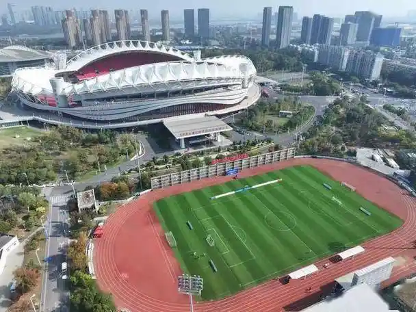 武汉汉阳区足球场 - 武汉场馆照片