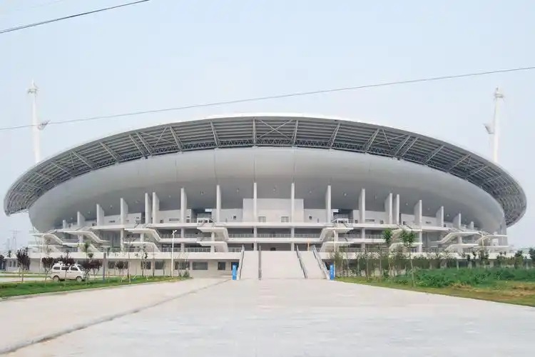 潍坊寿光市足球场 - 潍坊场馆照片