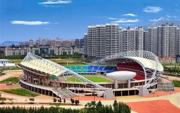 烟台莱山区足球场 - 烟台场馆照片
