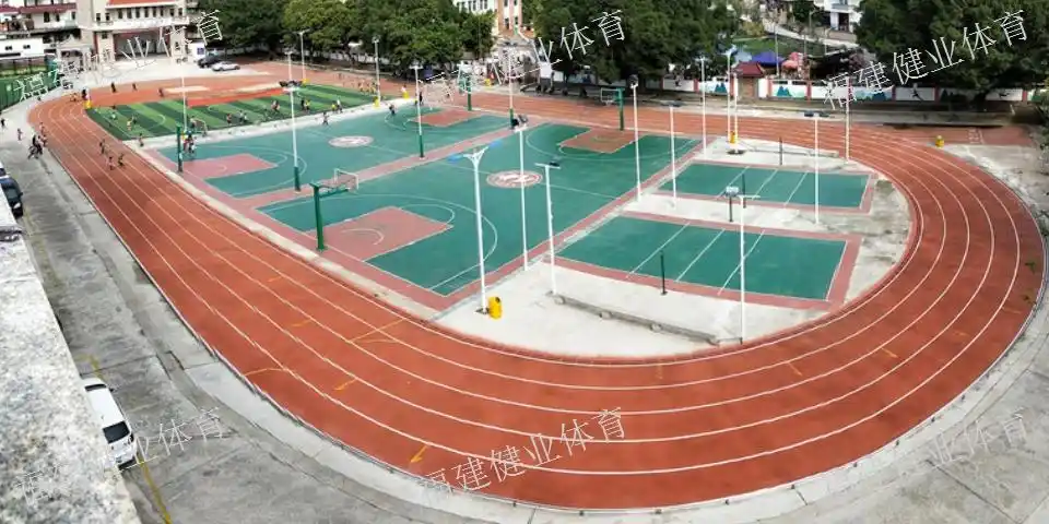 福建泉州德化县足球场 - 泉州场馆照片