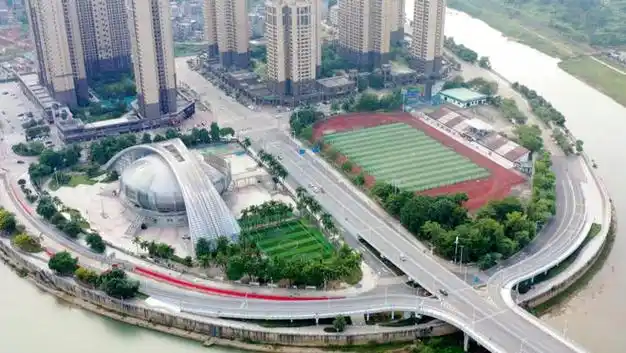 肇庆怀集县足球场 - 肇庆场馆照片