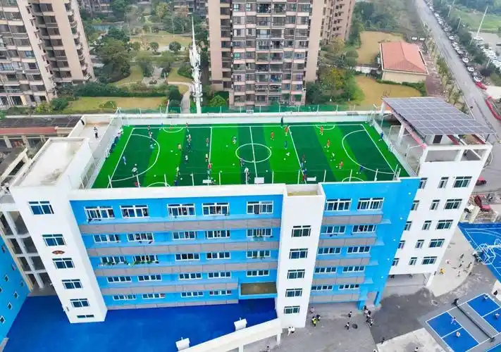 重庆市永川区足球场 - 重庆场馆照片