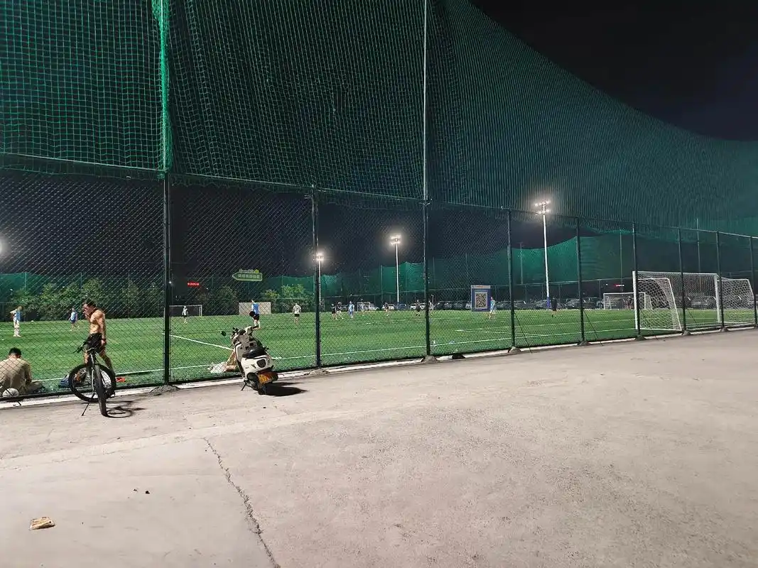 重庆市江北区足球场 - 重庆场馆照片