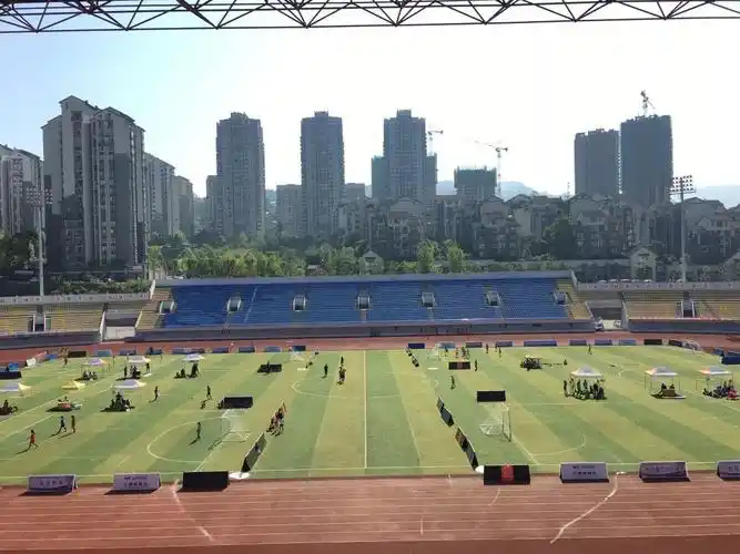 重庆石柱县足球场 - 重庆场馆照片